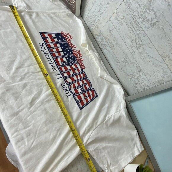 Vintage “God Bless America” 9-11-2011 T-Shirt Delta Pro‎ Weight White Mens Sz XL - Picture 6 of 10
